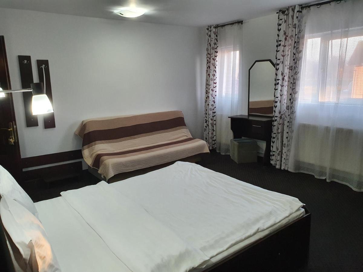 Motel Davios Targu Jiu Luaran gambar