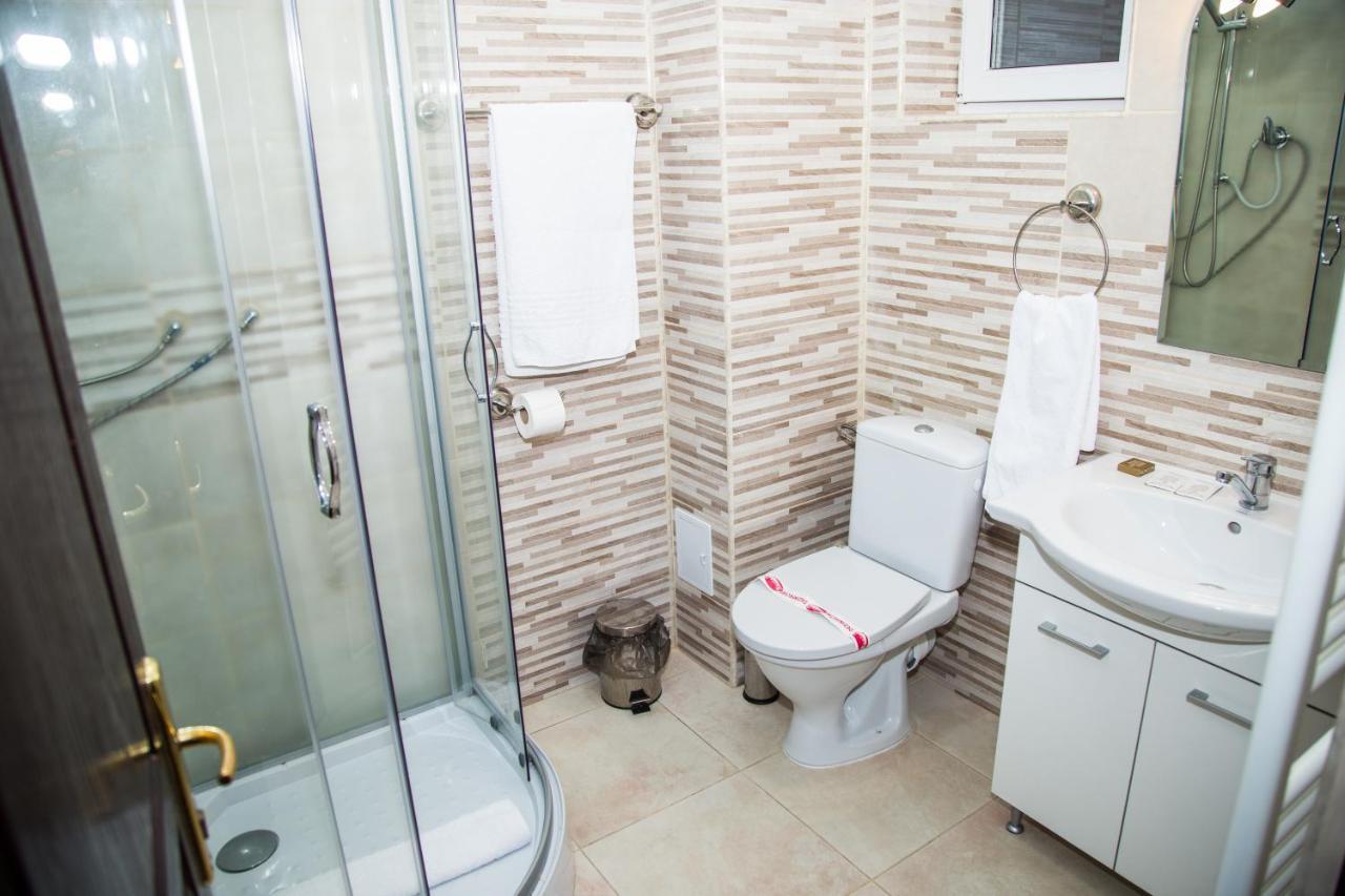 Motel Davios Targu Jiu Luaran gambar