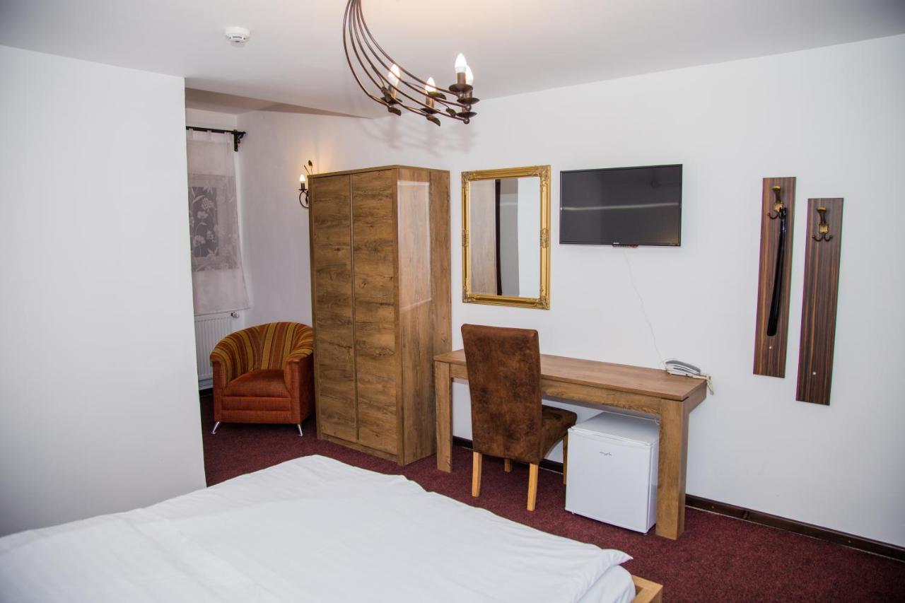 Motel Davios Targu Jiu Luaran gambar